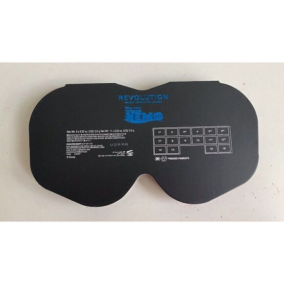 Revolution Disney Finding Nemo P Sherman Goggles 16 Eye Shadow Palette NEW - Picture 14 of 14